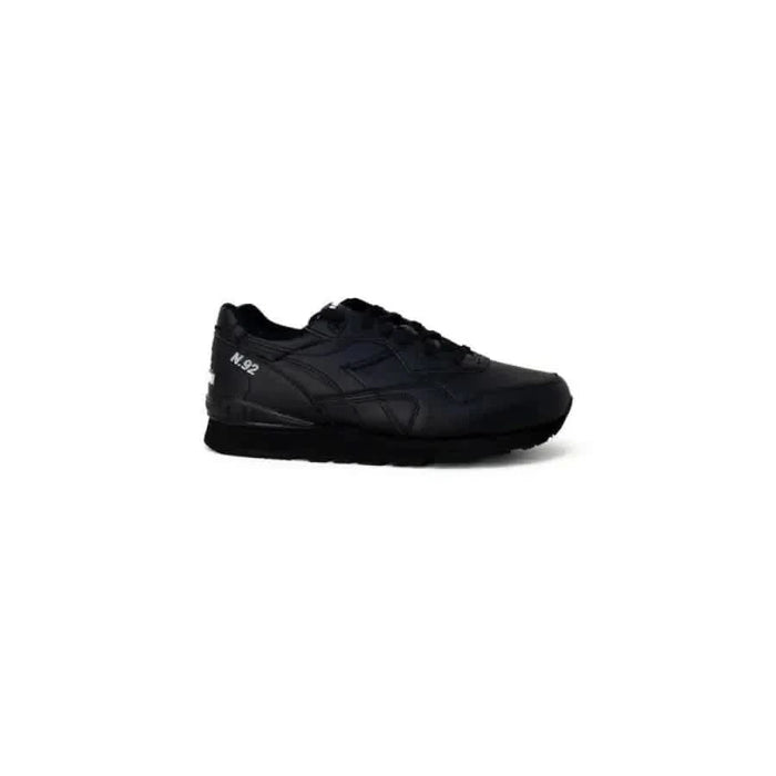 Black low-top Diadora Men Sneakers featuring lace-up closure and athletic design