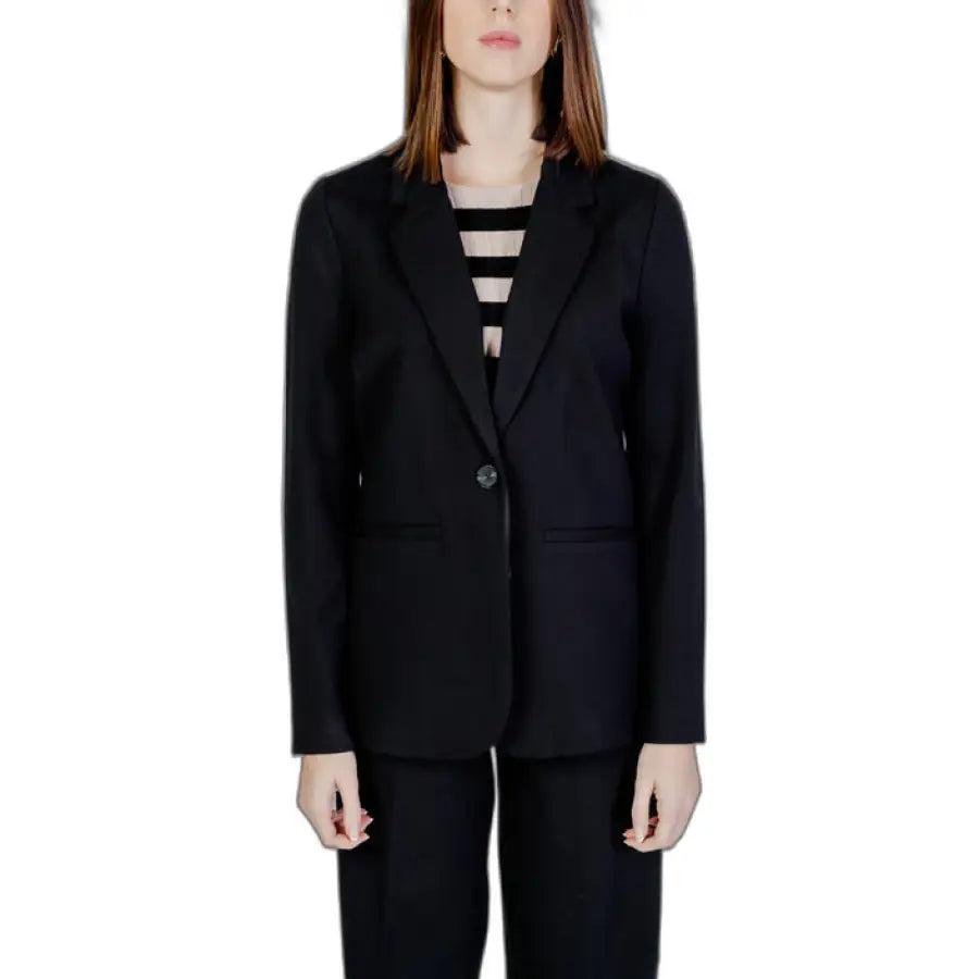 Elegant Black Street One Blazer with Single Button Over Striped Top for Women