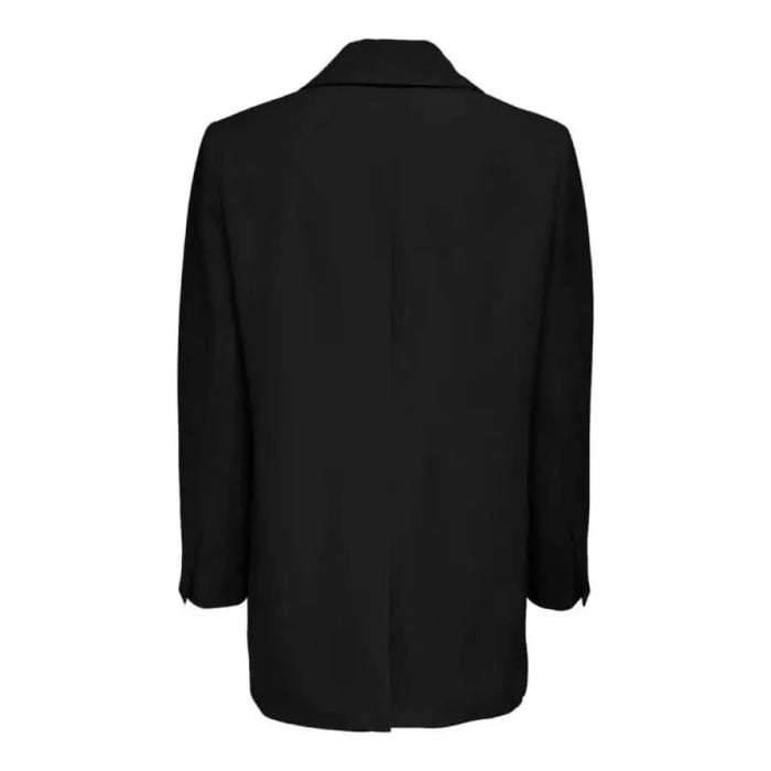 Women’s Black Blazer for Fall and Winter showcasing a stylish and versatile design