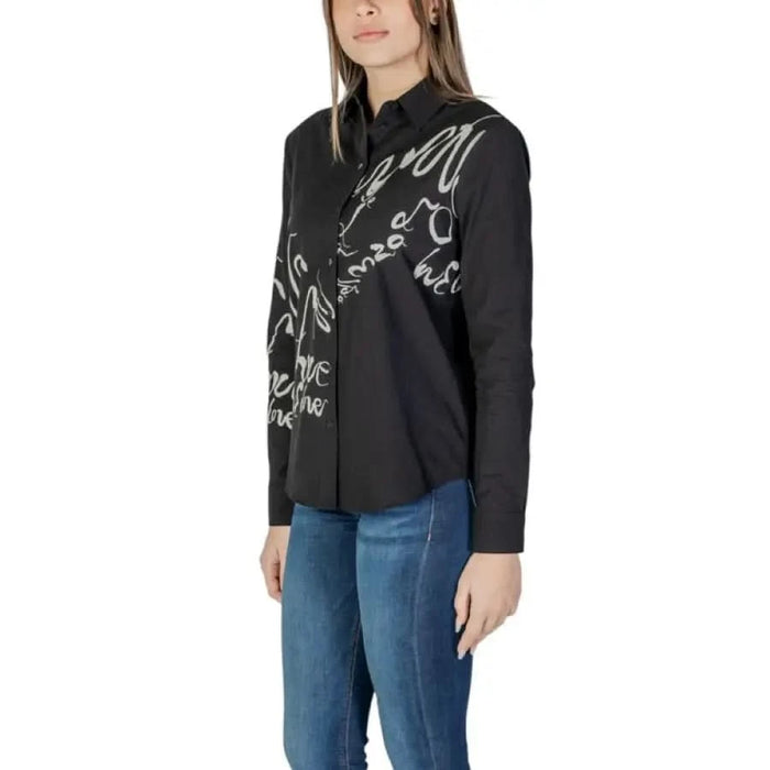 Black button-up shirt with white decorative script for Desigual Women’s Spring/Summer