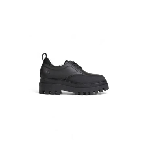 Black chunky platform oxford shoe with thick treaded sole - Calvin Klein Women Lace Ups Shoes