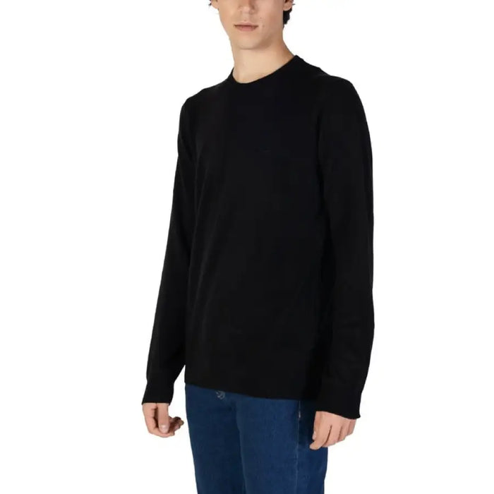 Black crew neck sweater with long sleeves from Gas Men, perfect for casual wear