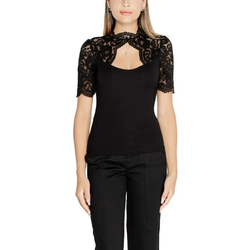 Black lace-detailed short sleeve top with keyhole neckline by Morgan De Toi