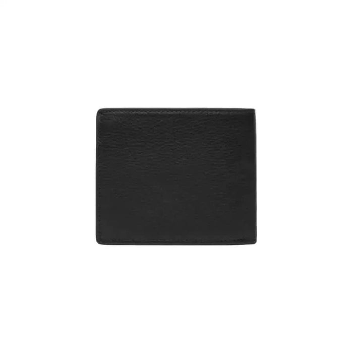 Black leather bifold wallet from Tommy Hilfiger for men, ideal for stylish everyday use