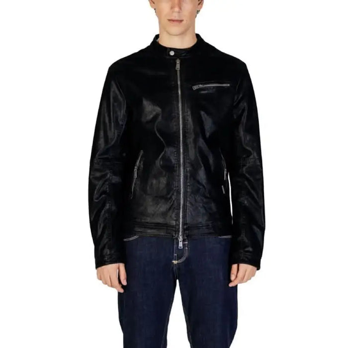 Black leather motorcycle jacket with zipper and chest pocket by Gianni Lupo