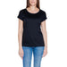 Vila Clothes women’s black short-sleeved t-shirt paired with blue jeans