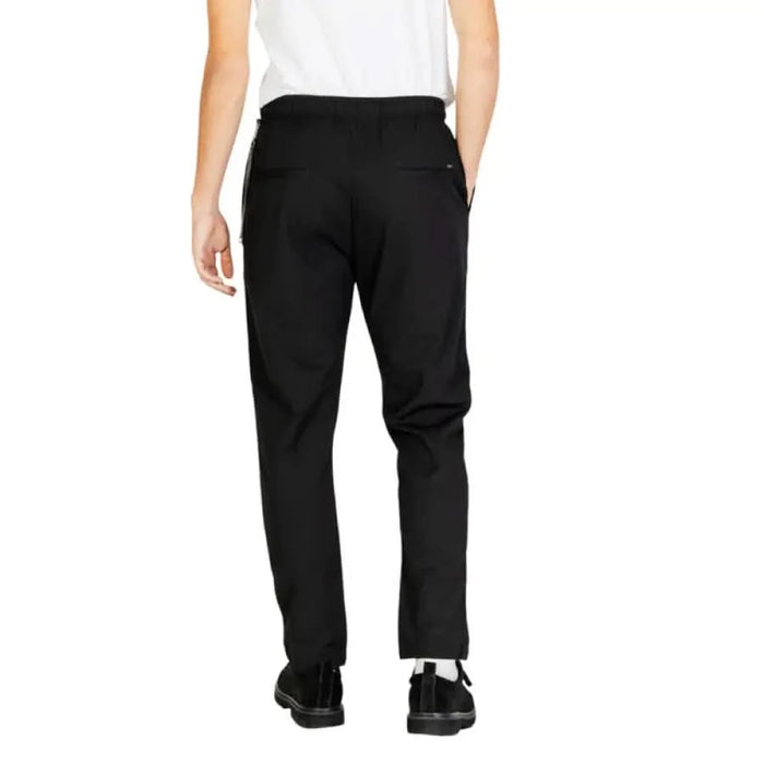 Black straight-leg dress pants with side pockets from Gianni Lupo Men Trousers