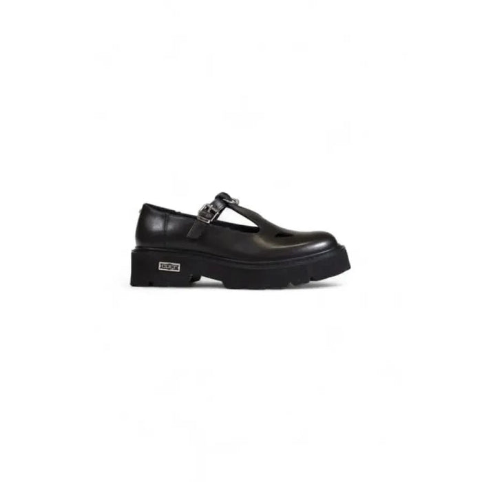 Cult Women Black Plain Leather Sandals featuring a stylish Black T-strap platform shoe