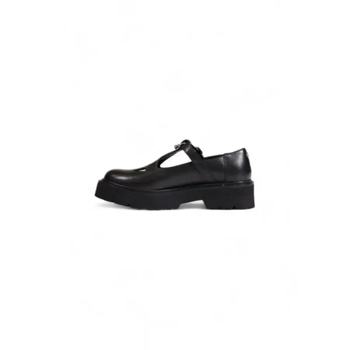 Black T-strap platform shoe from Cult Women Black Plain Leather Sandals collection