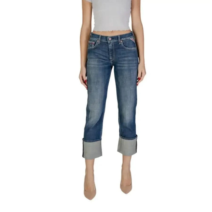 Replay Women’s Blue Jeans with Worn-Out Effect in blue denim cuffed style