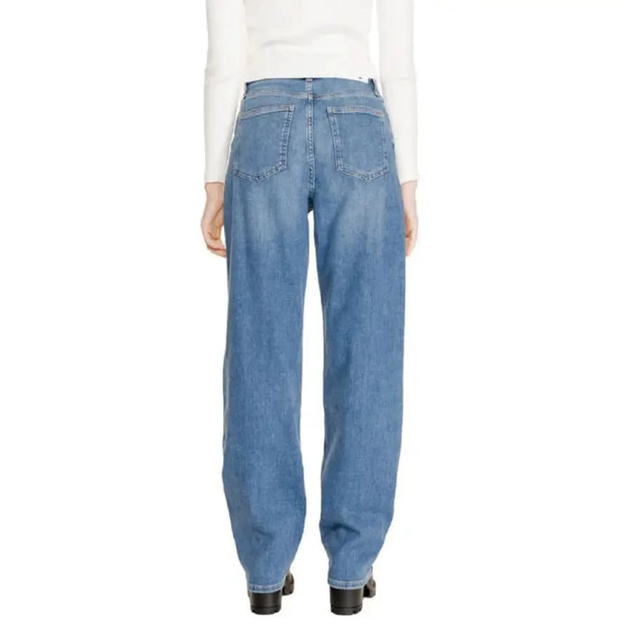 Calvin Klein Women’s Blue Wide-Leg Jeans with Pockets for stylish casual wear