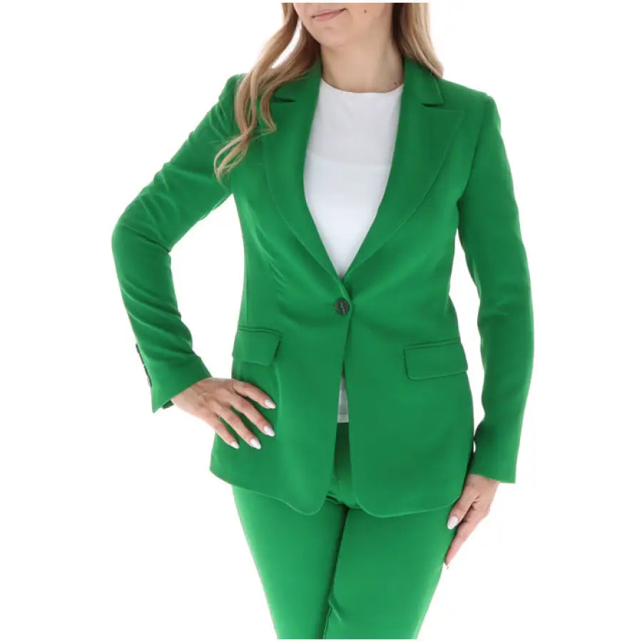 Bright green women’s suit jacket with single button closure from Sol Wears Women