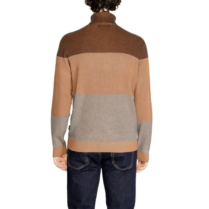 Color-blocked Hamaki-ho Men’s Turtleneck Sweater featuring brown, tan, and gray stripes