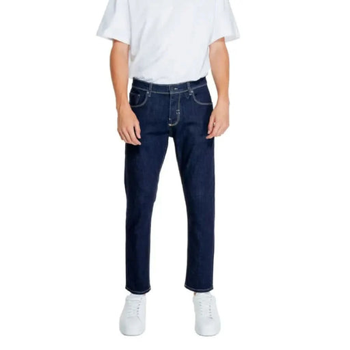 Dark blue denim straight leg jeans from Antony Morato for men, featuring modern styling