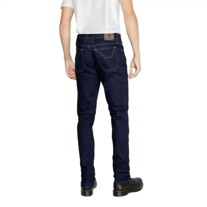 Dark blue denim jeans back view from Jeckerson Men Jeans collection