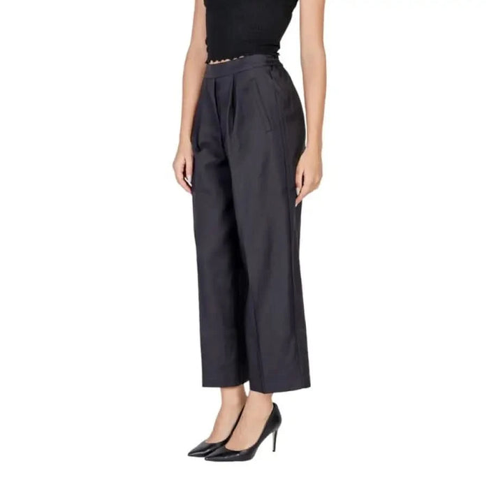 Dark gray wide-leg cropped dress pants with black stiletto heels by Ichi Women Trousers