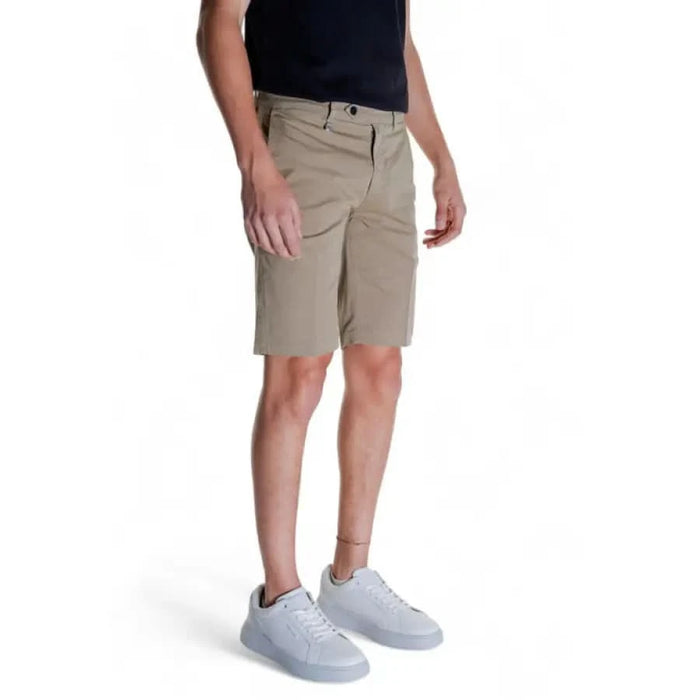 Antony Morato Men Khaki Knee-Length Shorts with White Sneakers