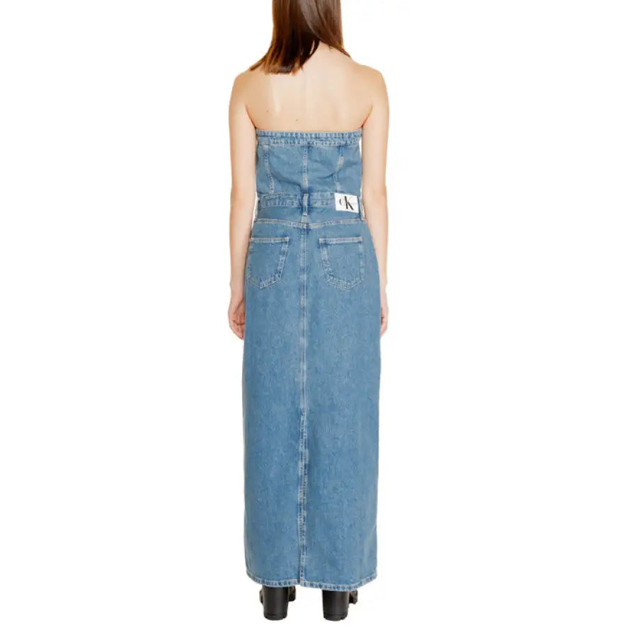 Calvin Klein Jeans Women Strapless Long Denim Dress with Fitted Bodice and Full-Length Skirt