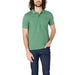 Peuterey Men in green Peuterey Men Polo and jeans, showcasing Peuterey Peuterey style