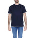 Urban style: Man wearing a navy Hamaki-ho T-shirt and jeans - trendy men’s clothing