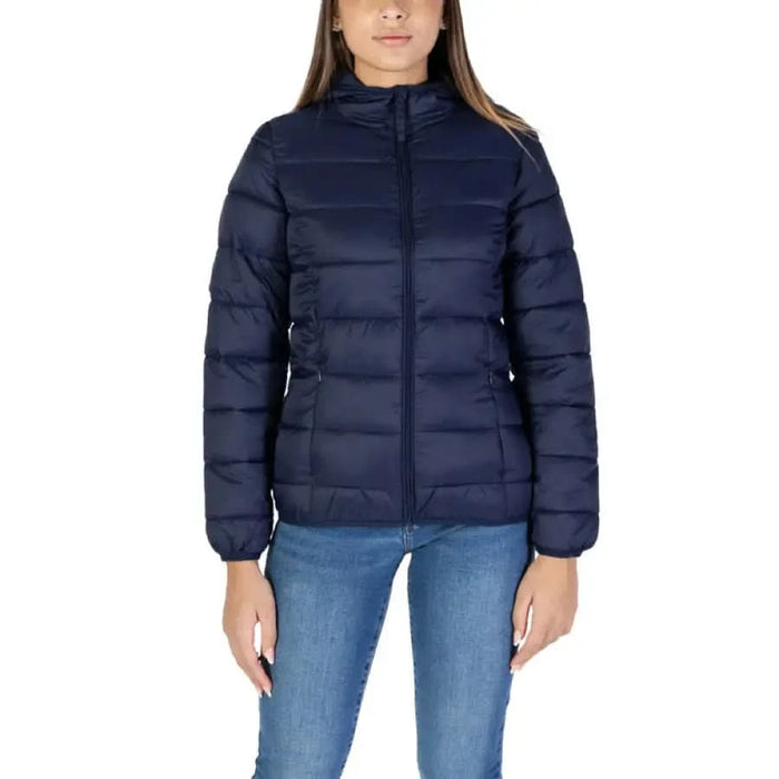 Navy blue puffer jacket from B.young with hood and pockets for women’s winter wear