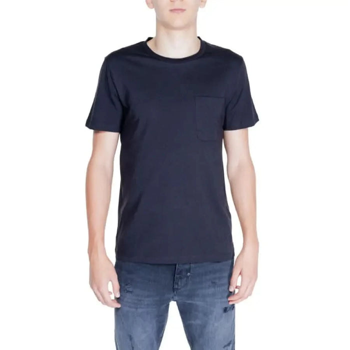 Navy blue short-sleeved t-shirt with chest pocket by Peuterey Peuterey Men T-Shirt