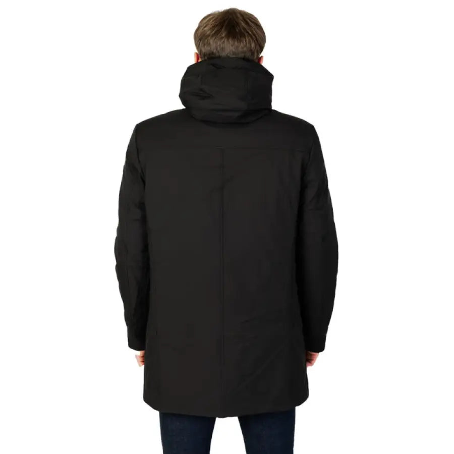 The North Face Men’s Mcon Parka displayed in the Gas - Gas Men Jacket product