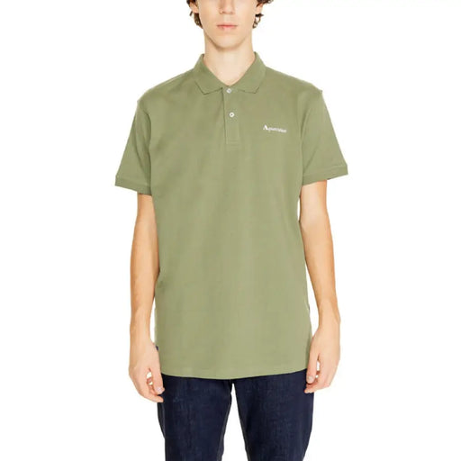 Olive green Aquascutum men’s polo shirt with small embroidered logo in cotton