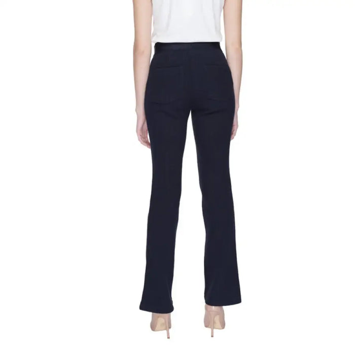 Dark blue high-waisted trousers with straight leg cut from Street One Women’s collection