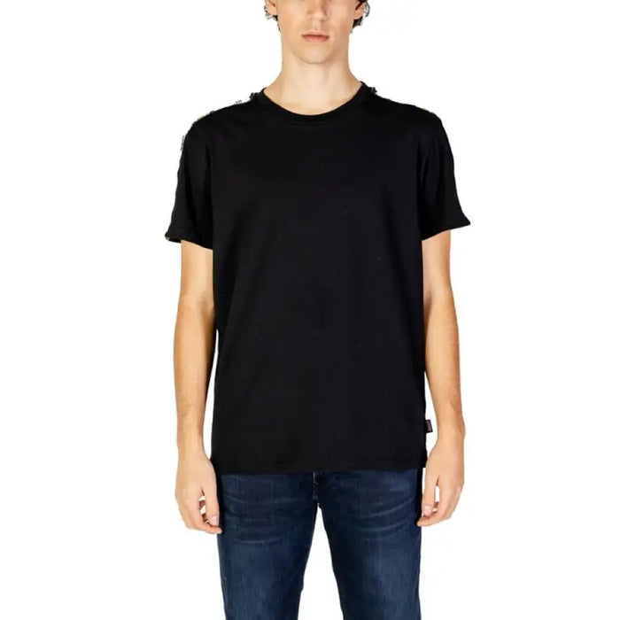 Plain black crew neck t-shirt with blue jeans for Moschino Underwear Men T-Shirt