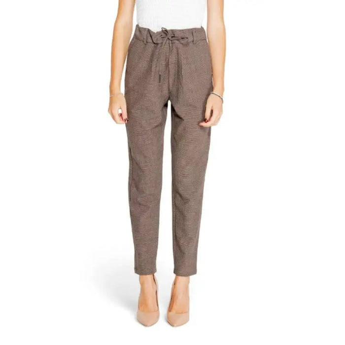 Taupe-colored relaxed fit drawstring pants with tapered legs from Only Women Trousers