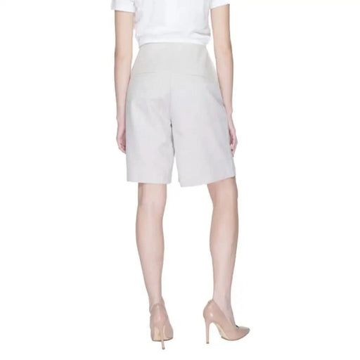 Vero Moda - Women Short - Clothing Shorts