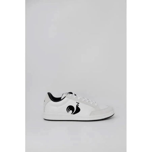 Coq Sportif men sneakers in white and black, urban style clothing logo detail