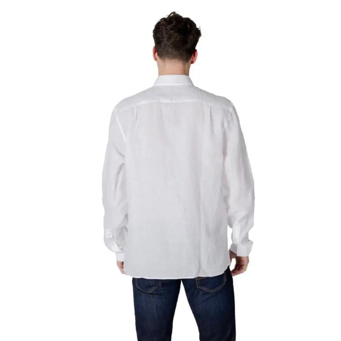 Lacoste Men’s White Linen Shirt showcasing a stylish long-sleeved design