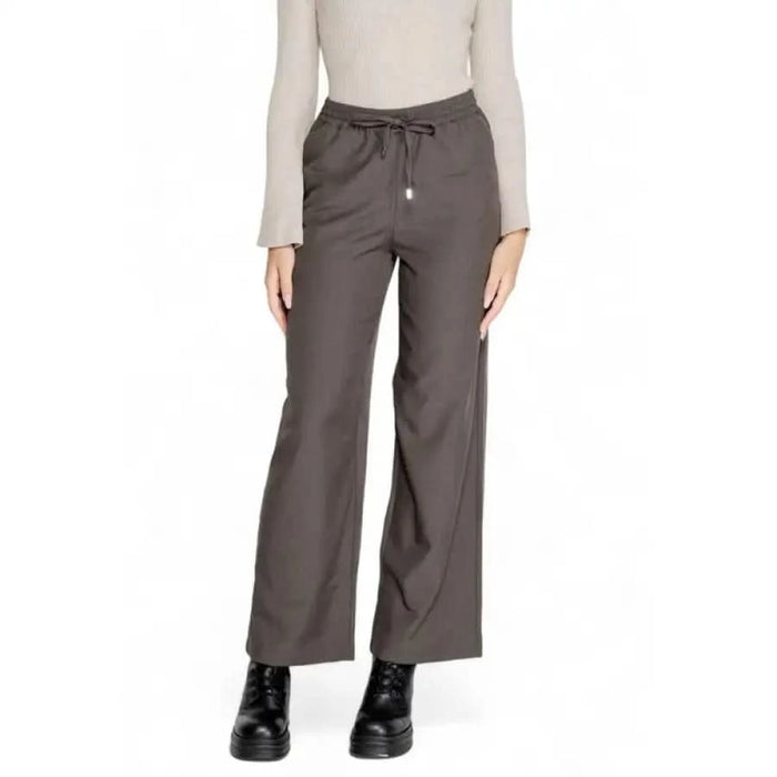 Wide-leg gray trousers with drawstring waist from Only Women Trousers collection