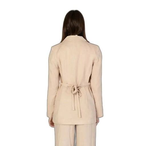 Vero Moda woman in beige suit and black shoes - Vero Moda Women Blazer