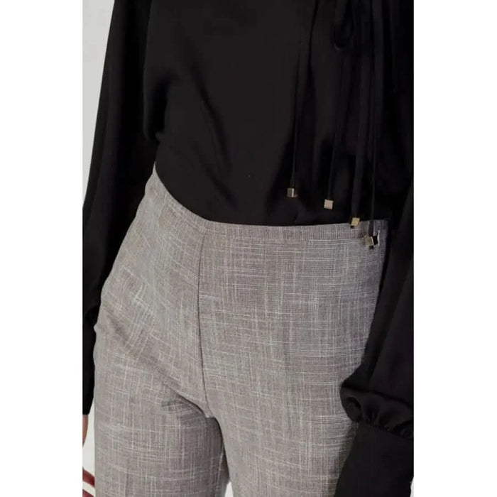 Sandro Ferrone - Women Trousers - Clothing