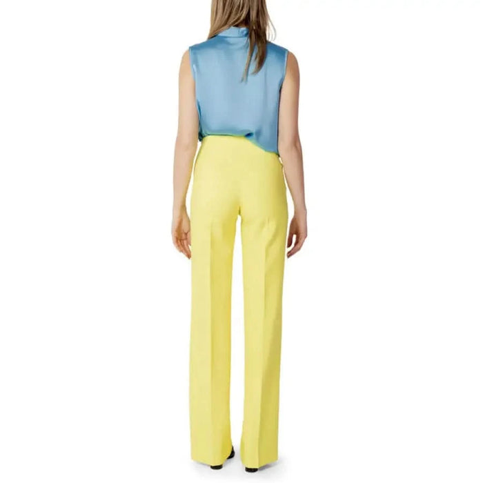 Sandro Ferrone - Women Trousers - Clothing