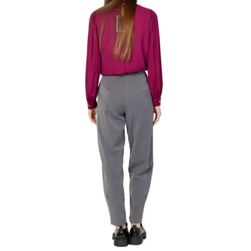 Hanny Deep - Women Trousers - Clothing