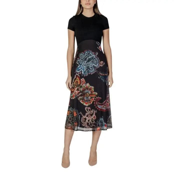 Desigual Women’s Spring/Summer Black Print Dress featuring a black paisley midi design